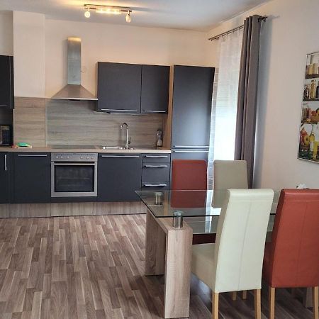 גראץ Zentral Gelegene, Sehr Ruhige Und Helle Wohnung מראה חיצוני תמונה