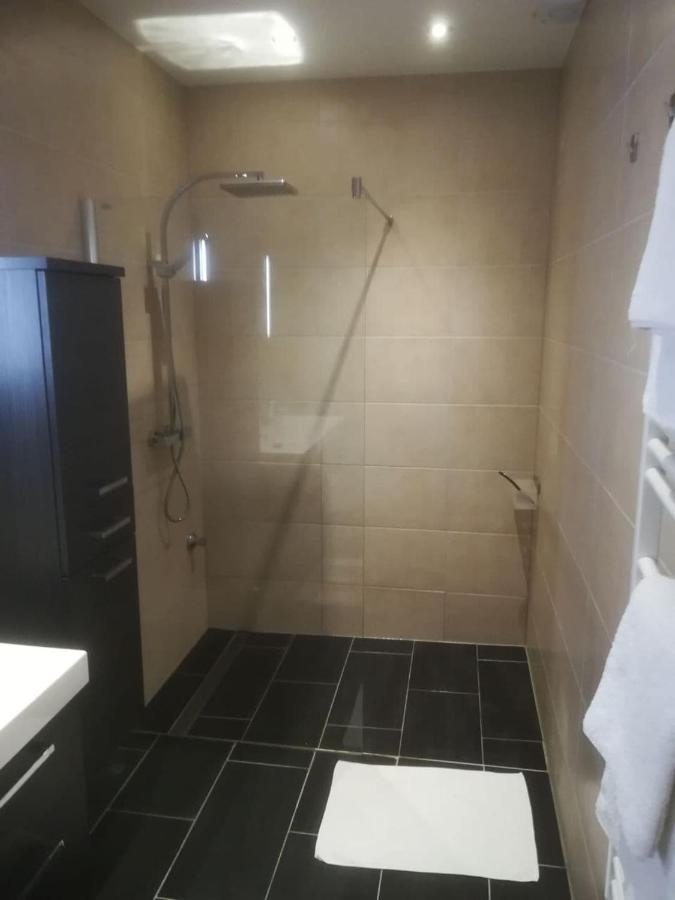 גראץ Zentral Gelegene, Sehr Ruhige Und Helle Wohnung מראה חיצוני תמונה