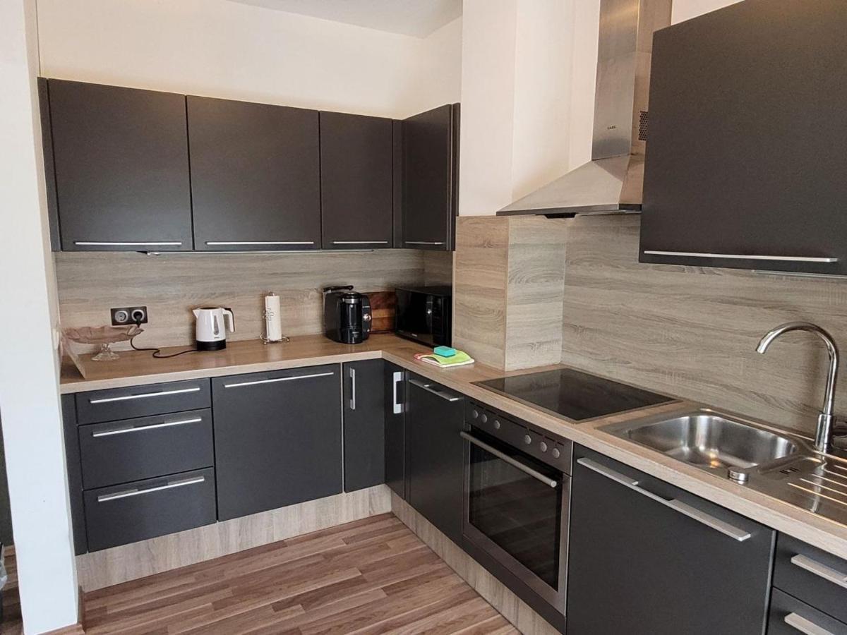 גראץ Zentral Gelegene, Sehr Ruhige Und Helle Wohnung מראה חיצוני תמונה