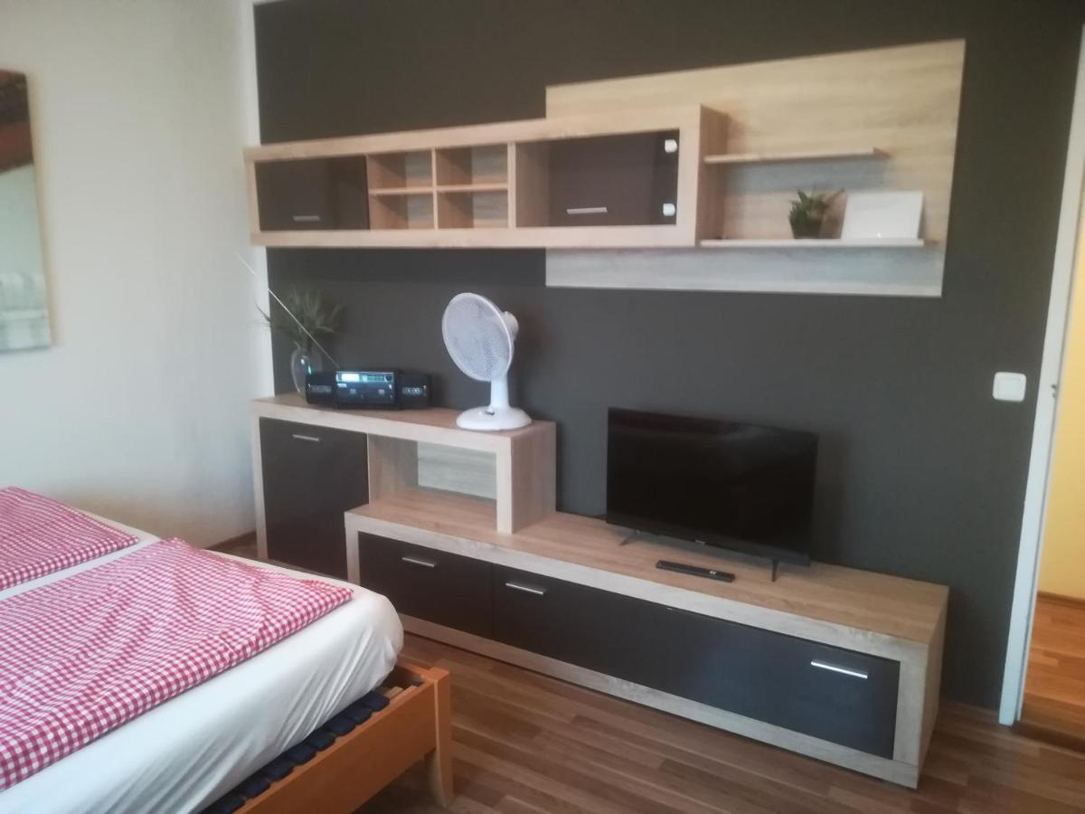 גראץ Zentral Gelegene, Sehr Ruhige Und Helle Wohnung מראה חיצוני תמונה